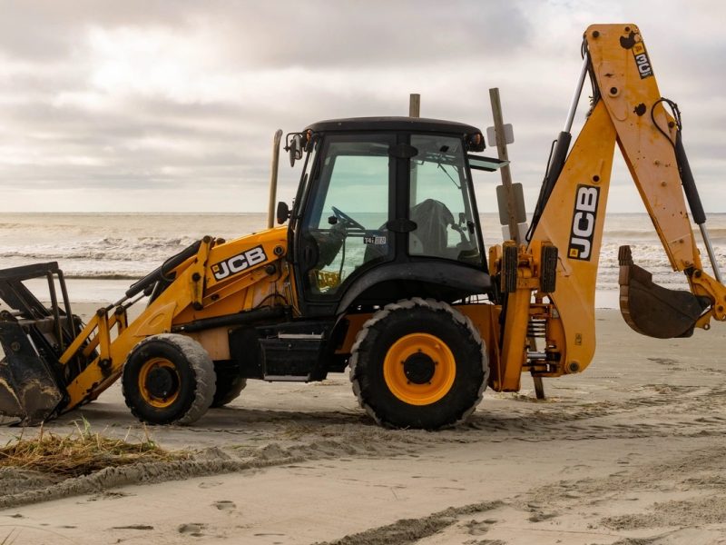 Backhoe Rental Tips for Homeowners